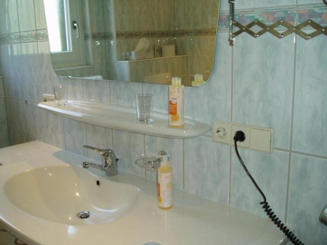 Schwarzwaldhotel / Wolfach Bilik gambar